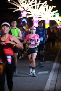 BIB: 125
                            <button type="button" onclick="openModal(20313573)" class="btn btn-primary btn-sm float-right btn-popup" data-toggle="modal" data-target=".modal-high-quality">
                        <i class="fas fa-shopping-cart"></i> Add to Cart
                    </button>
                                            <button type="button" onclick="isThisMe(20313573, true)" class="btn btn-success btn-sm float-right btn-popup btn-isme hidden" data-toggle="tooltip" data-placement="bottom" title="นี่คือรูปของคุณใช่ไหม คลิกที่นี่เพื่อเอาเข้าอัลบั้ม">
                        <i class="fas fa-plus"></i> Add to album
                    </button>
                    <button type="button" onclick="isThisMe(20313573, false)" class="btn btn-warning btn-sm float-right btn-popup btn-isnotme hidden">
                        <i class="fas fa-ban"></i> Remove from album
                    </button>